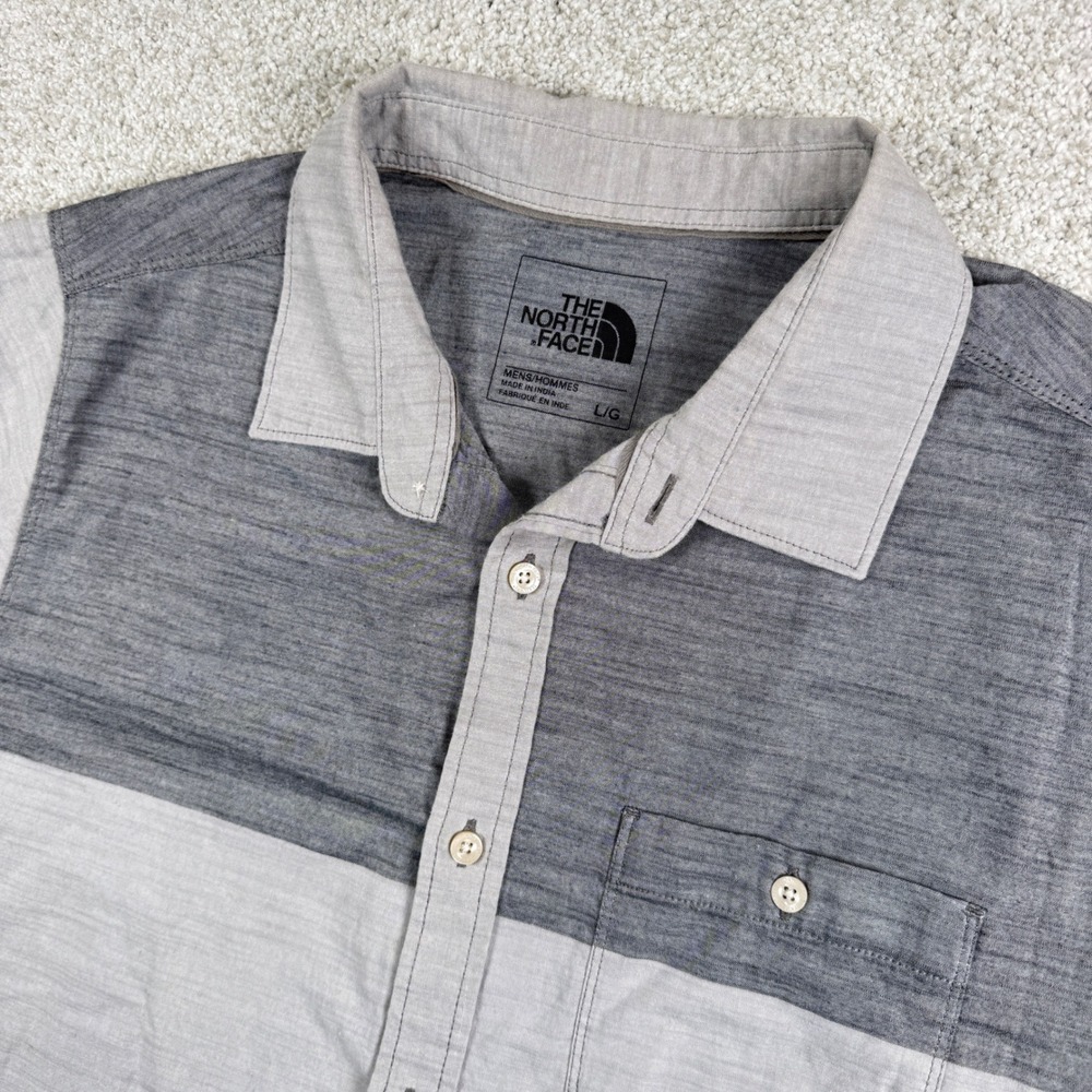 The North Face Button Down Mens Large‎ Grey Colorblock Short Sleeve Shirt